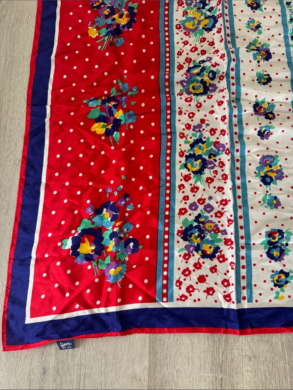 Vtg Honey 100% Silk Scarf 30x30